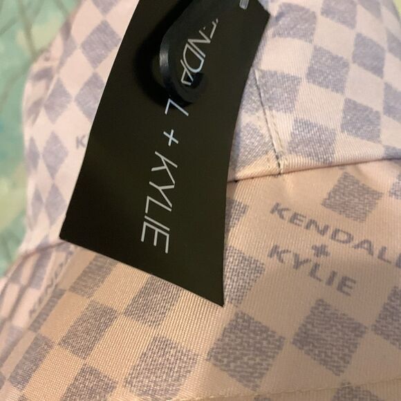 Kendall and Kylie bucket hat, your choice black/gray, blush/gray or orange/white - Picture 4 of 7